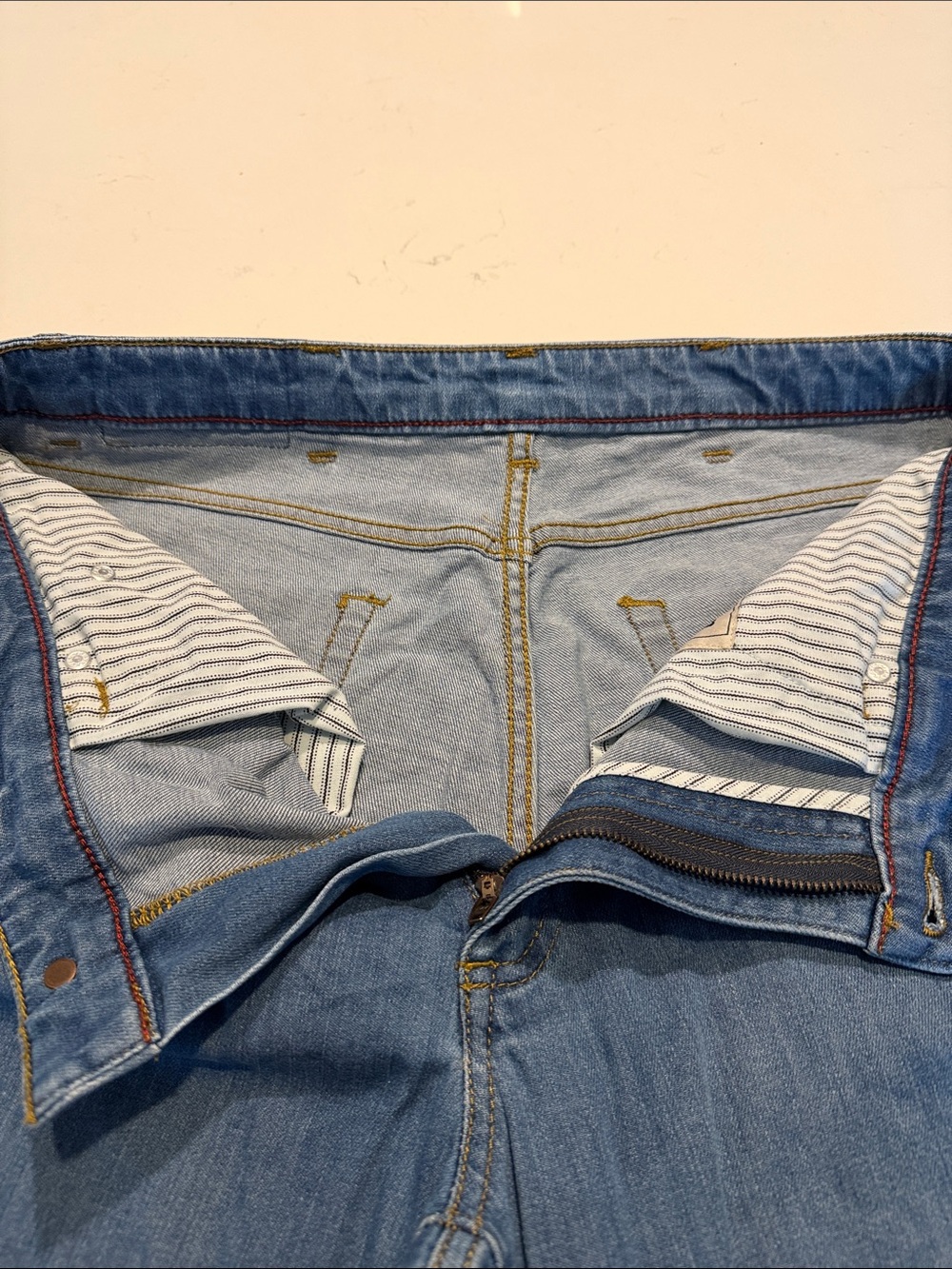 L.L. Bean Men's Light Blue Straight-Leg Jeans - Picture 3 of 6